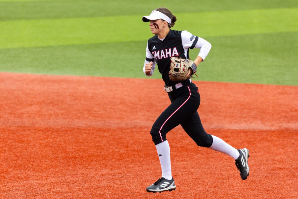 Maggie O’Brien takes the field during an Omaha softball game against South Dakota State at Connie Claussen Field May 4, 2024. (Credit: Bonnie Ryan/Omaha Athletics)